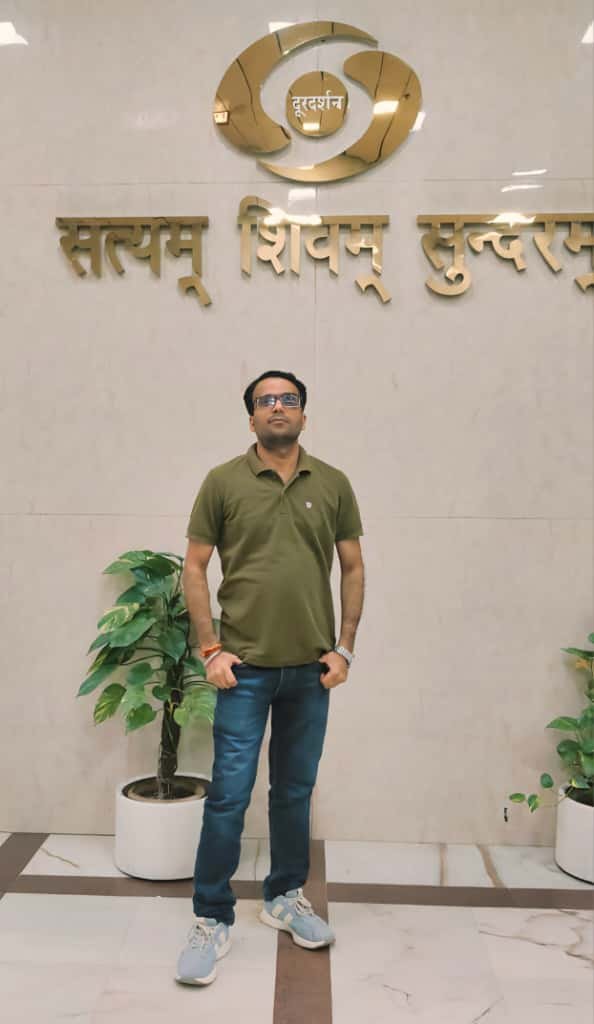 RAVI YADAV